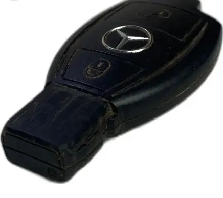 Mercedes-Benz C W204 Ignition lock 2008DJ4519 MQUBR212 43392MHZ