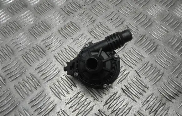 BMW 3 G20 G21 Webasto circulation pump for autonomous heater 8671654