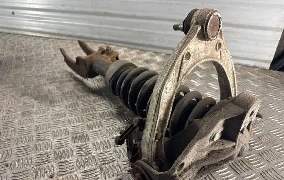 Volkswagen Touareg I Front shock absorber/damper