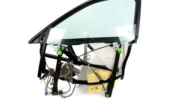 Audi A4 S4 B5 8D Front door window/glass frame 8D0837753C 43R007023 DOT36AS2M129