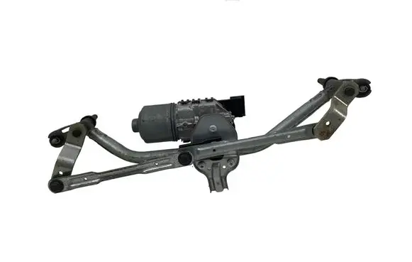 Peugeot 208 I Wiper motor 9673222580