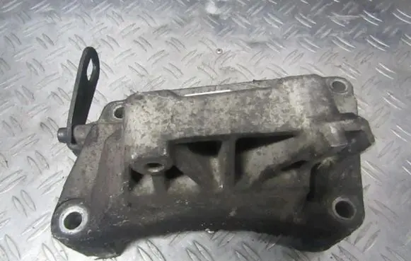 Opel Combo C Engine mounting bracket 55194807
