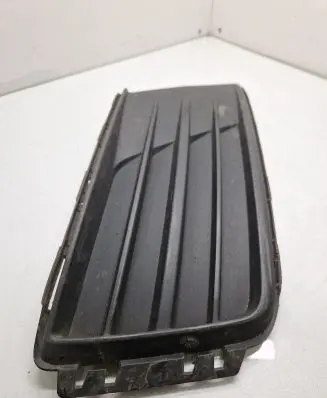 Volkswagen Caddy Front bumper lower grill 2K5853665E