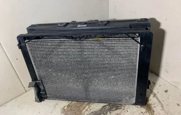 BMW 5 F10 F11 Radiator set 8509171 0460810468
