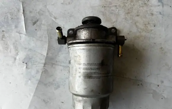 Nissan Almera N16 Fuel filter