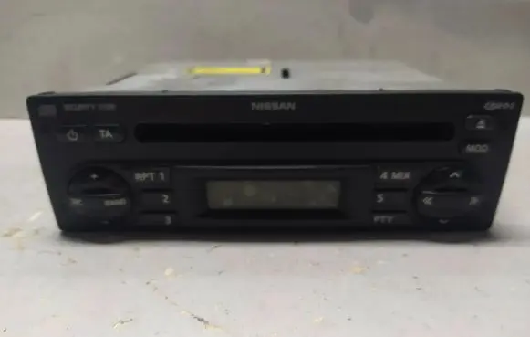 Nissan Note (E11) Radio/CD/DVD/GPS head unit E1024173 7645389318