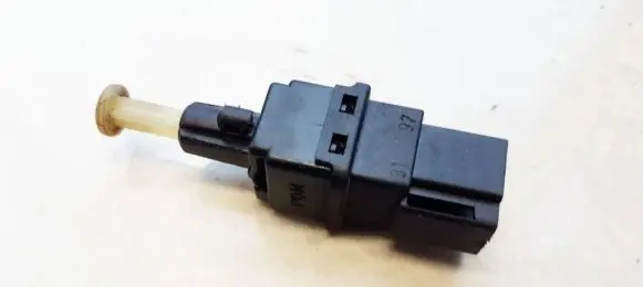 Nissan Primera Brake pedal sensor switch 201121