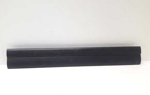BMW X3 E83 Other sill/pillar trim element 7051381