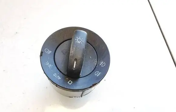 Light switch