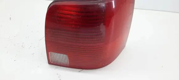 Volkswagen PASSAT B5 Rear/tail lights 3B9945112F