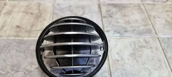 Citroen C3 Dash center air vent grill 963800377