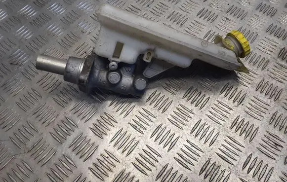 Chrysler Grand Voyager V Master brake cylinder