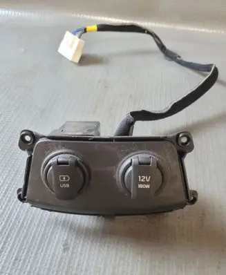 KIA Sportage USB socket connector 98125C5010 84625D9510