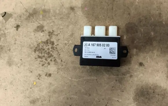 Mercedes-Benz GLC AMG Tailgate/trunk control unit/module A1679050200