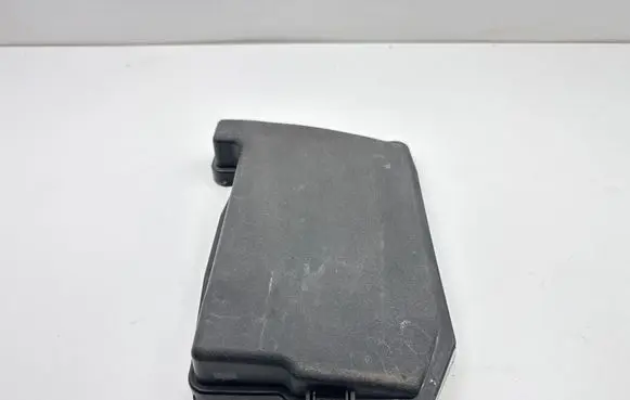 Toyota Prius (XW30) Fuse box cover 8266247091