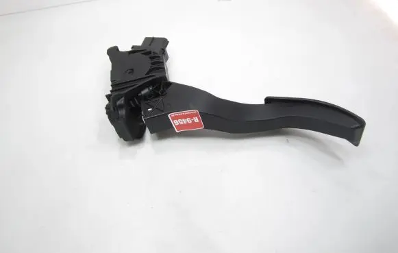 Volkswagen PASSAT B8 Accelerator throttle pedal 5Q1723503H 6PV01062111