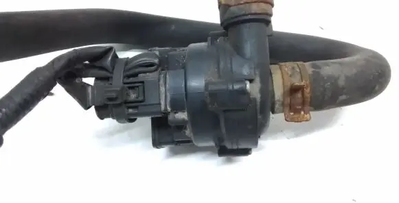 Nissan Navara D40 Electric auxiliary coolant/water pump