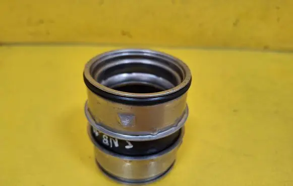 Volkswagen New Beetle Intercooler hose/pipe