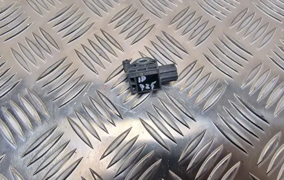 Hyundai Santa Fe Airbag deployment crash/impact sensor 959302W000