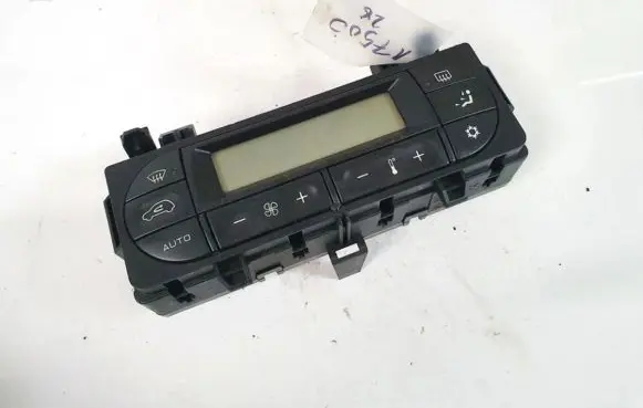Citroen C3 Climate control unit 96377774xt a86