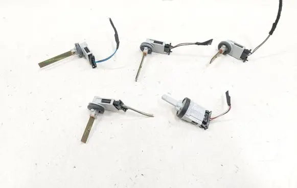 Skoda Octavia Mk2 (1Z) Interior temperature sensor 1K0907543A 3D0907543A 4B0820539