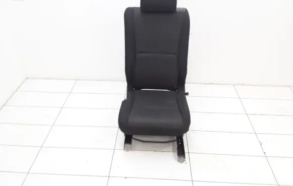 Toyota Corolla Verso AR10 Rear seat 