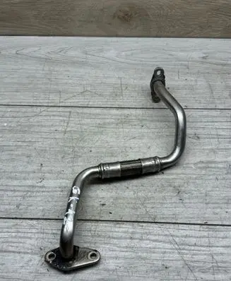 Audi A3 S3 8P Turbo turbocharger oiling pipe/hose 03C145735F