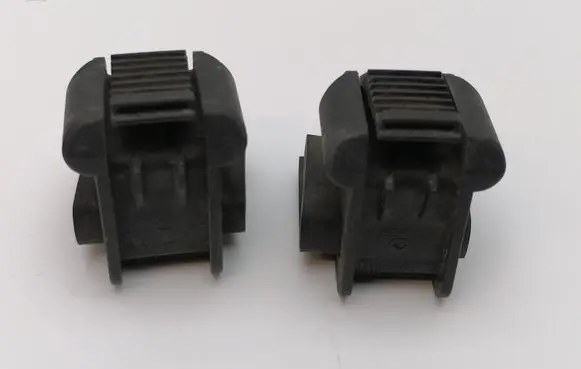 Radiator mount bracket