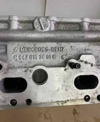 Mercedes-Benz ML W164 Engine head R6420163601