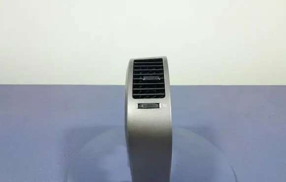 Toyota Prius (NHW20) Dashboard side air vent grill/cover trim 5565047060