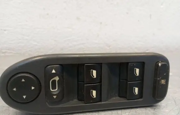 Citroen C5 Electric window control switch 96498424ZF
