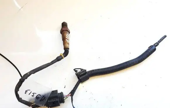 Volkswagen Golf V Lambda probe sensor 0258007068 1j0973733