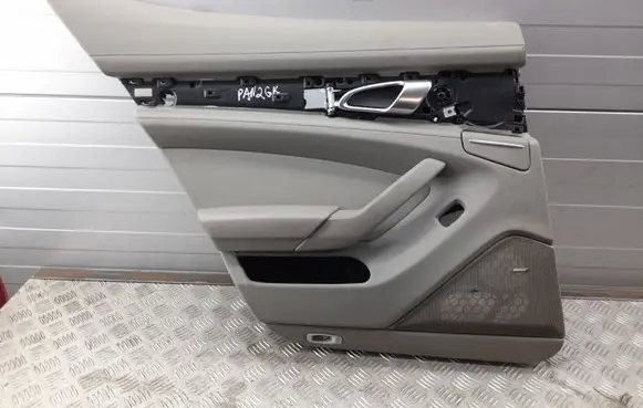 Porsche Panamera (970) Rear door card panel trim 970555401