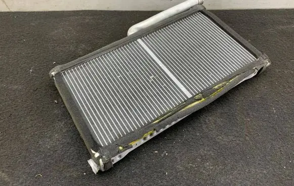 Audi A6 S6 C6 4F Electric cabin heater radiator 