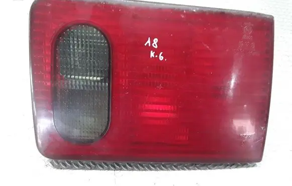 Audi A8 S8 D2 4D Tailgate rear/tail lights 4D0945093