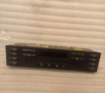 BMW 7 E38 Climate control unit 64118377541 34597