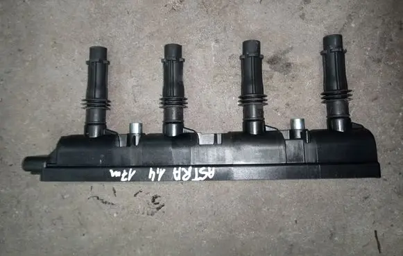Opel Astra K High voltage ignition coil 19005362