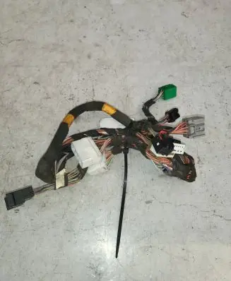 Jeep Grand Cherokee (WK) Front door wiring loom X36002604