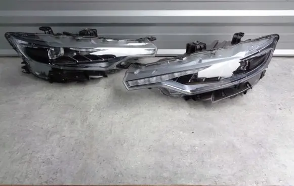 Maserati Levante Headlights/headlamps set 