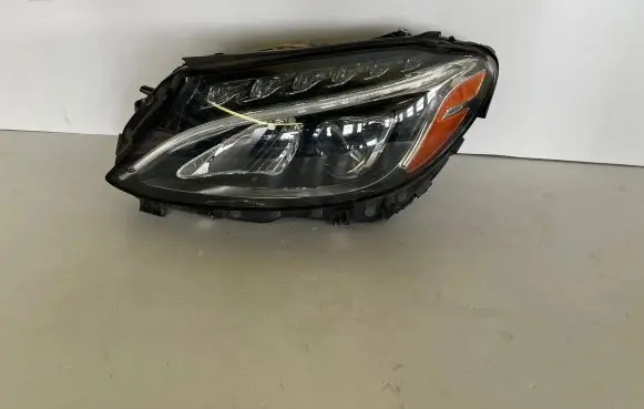 Mercedes-Benz C W205 Headlight/headlamp A2059062904 0401047069