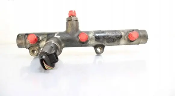 Audi A8 S8 D3 4E Fuel main line pipe F00R001650