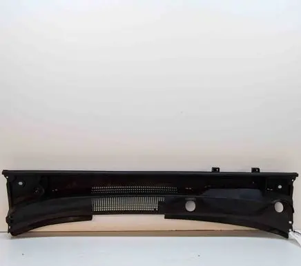 Toyota bZ4X Wiper trim 5575142110 5570842300