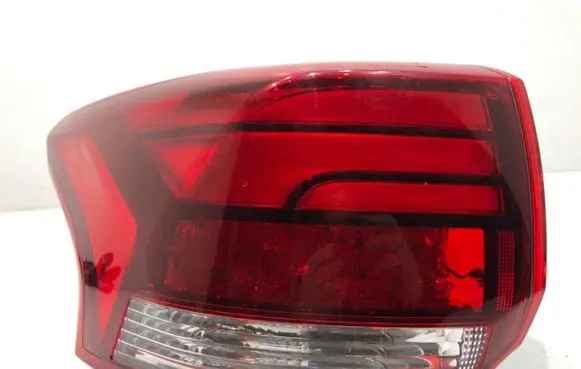 Mitsubishi Outlander Rear/tail lights 
