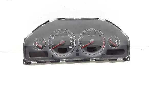 Volvo XC70 Speedometer (instrument cluster) 8673259