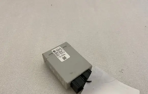 BMW X6 F16 Steering rack control module 6882780