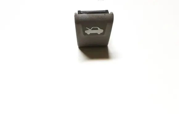 Engine bonnet (hood) release handle