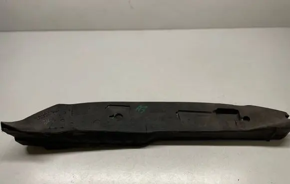 Audi A3 S3 8V Fender end trim 8V5864236