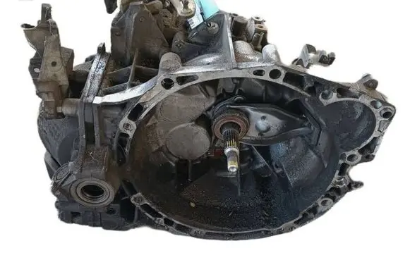 Peugeot 307 Manual 5 speed gearbox 9643921680