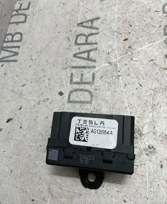Tesla Model S Seat heating relay AG126954A