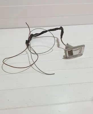 Opel Zafira B Front fender indicator light 13252455 13252456